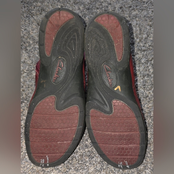 Clarks Ankle Boots, Red, Leather Upper, Womens Size 7 - Picture 7 of 9